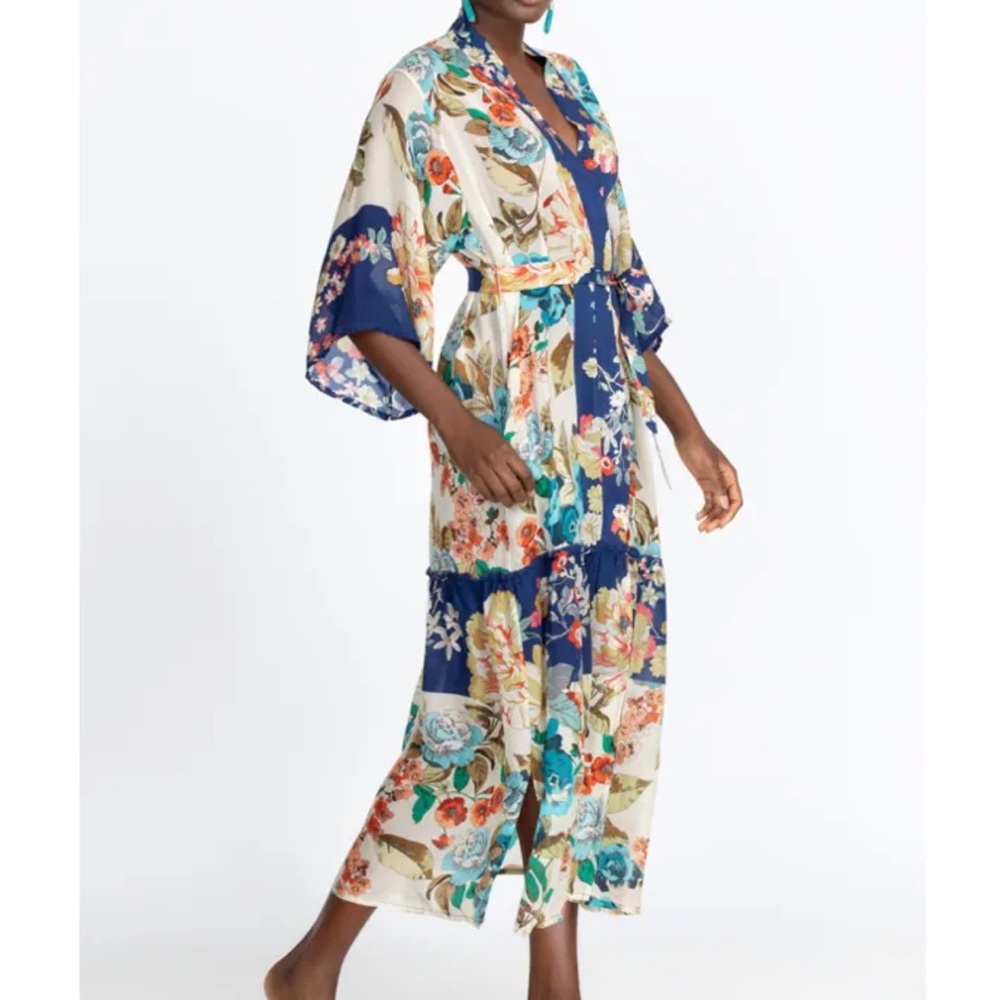 Emma astrid kimono